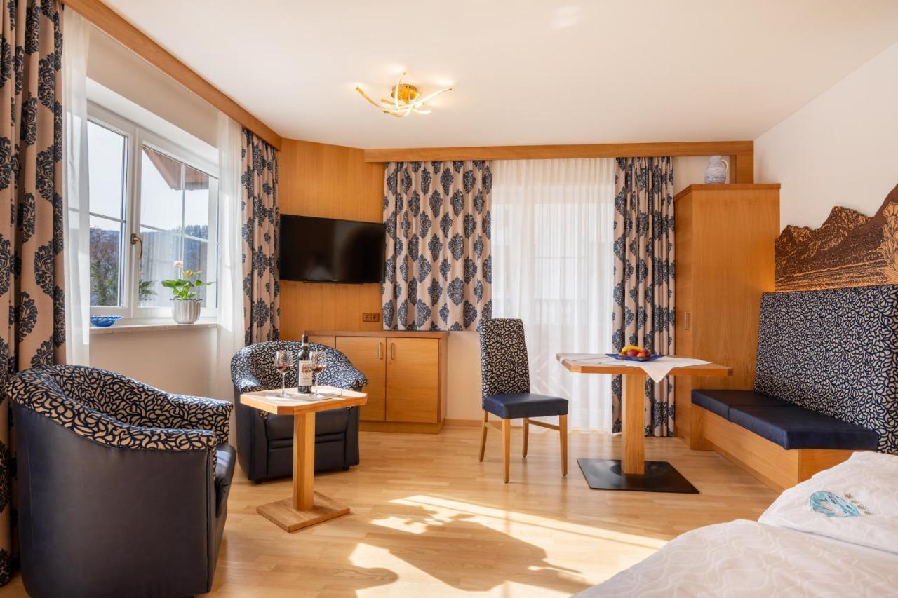 Hotel Haus Seeromantik Saint Wolfgang Esterno foto