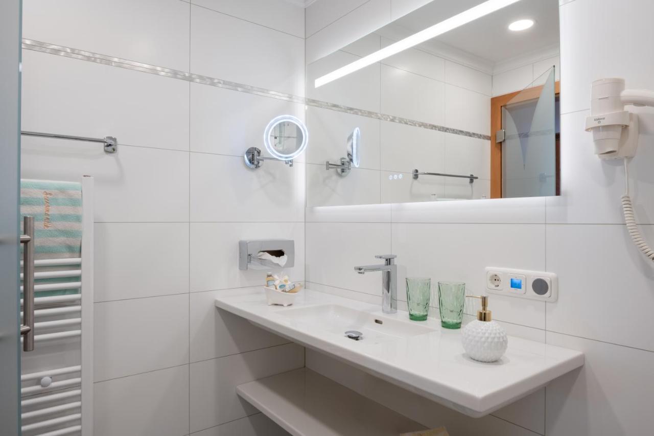 Hotel Haus Seeromantik Saint Wolfgang Esterno foto