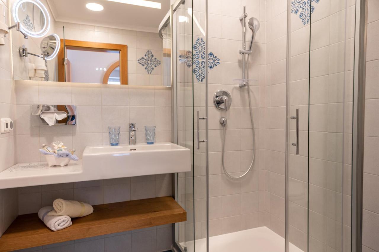 Hotel Haus Seeromantik Saint Wolfgang Esterno foto