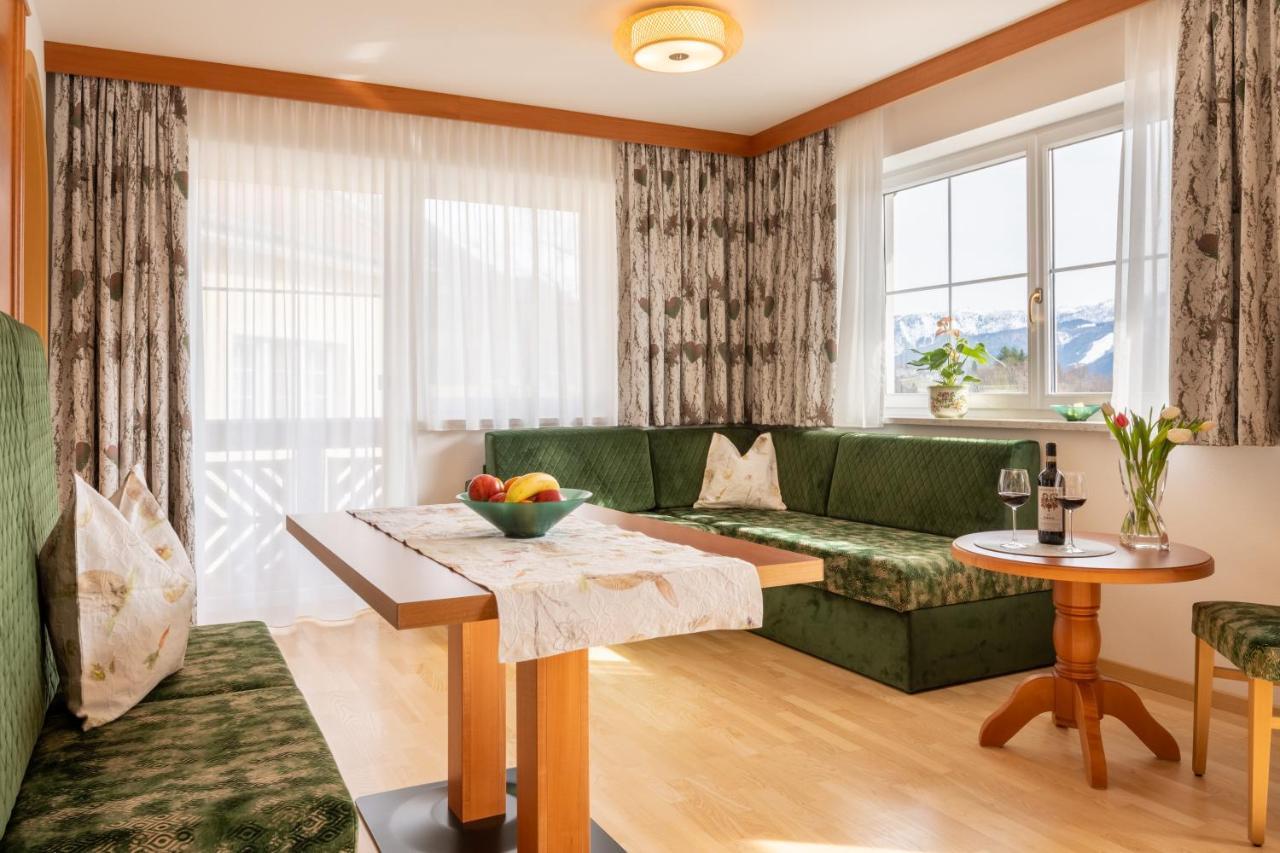 Hotel Haus Seeromantik Saint Wolfgang Esterno foto
